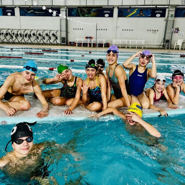 Compleanni in piscina - Abruzzo Sport (9) Compleanni in piscina Abruzzo Sport (9)